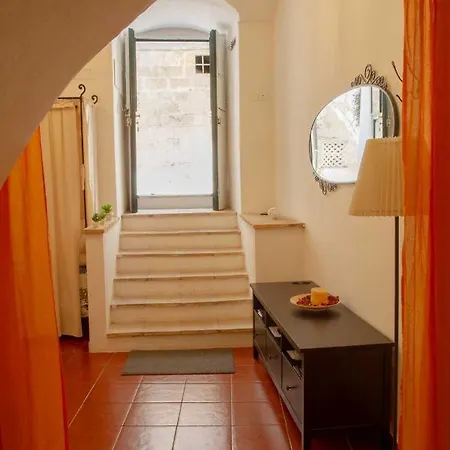Apartment - 42 *